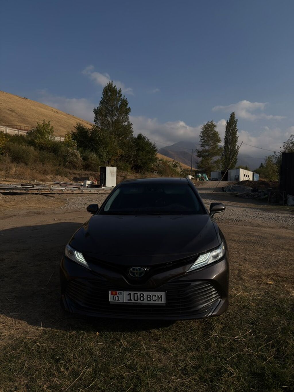 Toyota Camry: 2018 г., Гибрид, Седан: фото 6