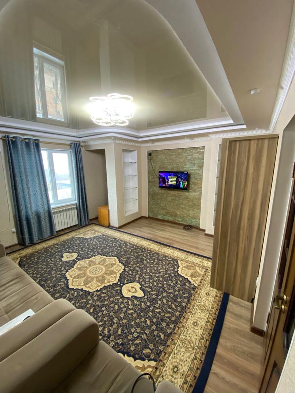 2 комнаты, 64 м², Политех Элитка, 6 этаж, Старый ремонт: фото 2