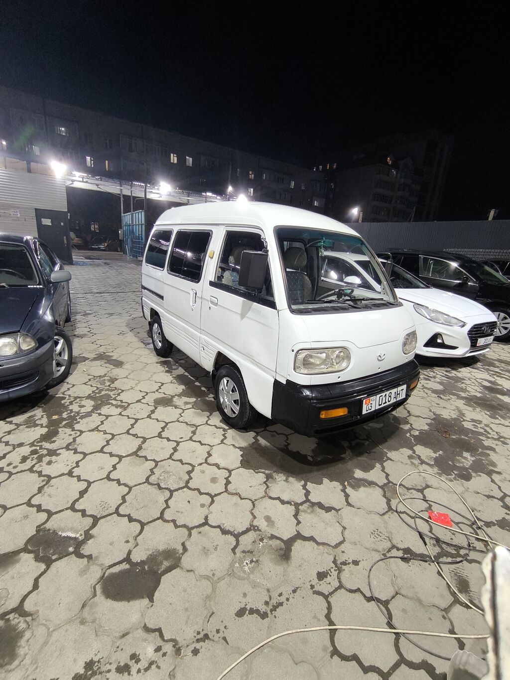 Daewoo Damas: 2004 г., 0.8 л, Механика, Бензин, Минивэн: фото 3