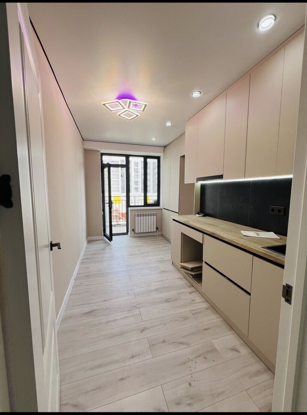 2 комнаты, 65 м², Элитка, 5 этаж, Дизайнерский ремонт: фото 2