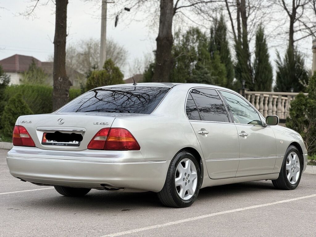 Lexus IS: 2001 г., 4.3 л, Автомат, Бензин, Седан: фото 3