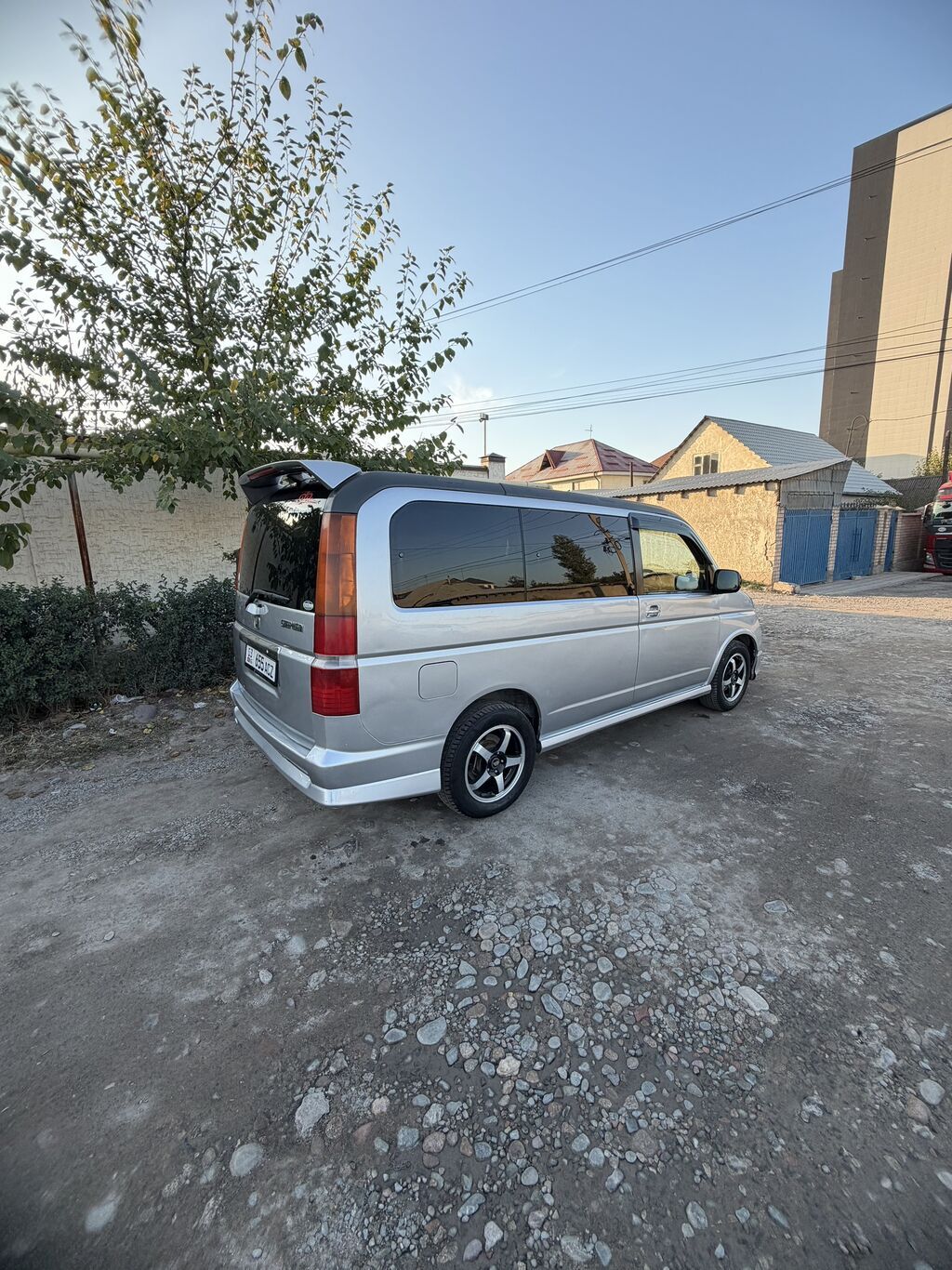 Honda Stepwgn: 2002 г., 2 л, Автомат, Газ, Универсал: фото 3