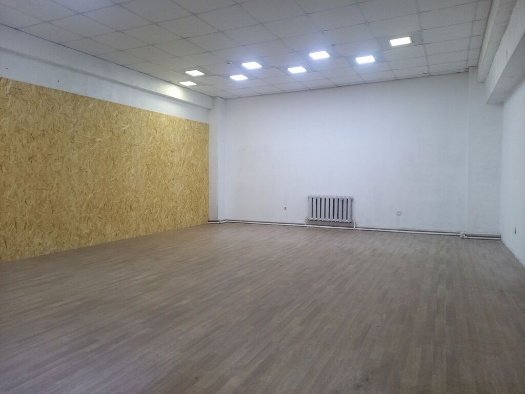 Сдаю помещения 24 кв. м., по улице Мамбетова, район Восток-5, напротив