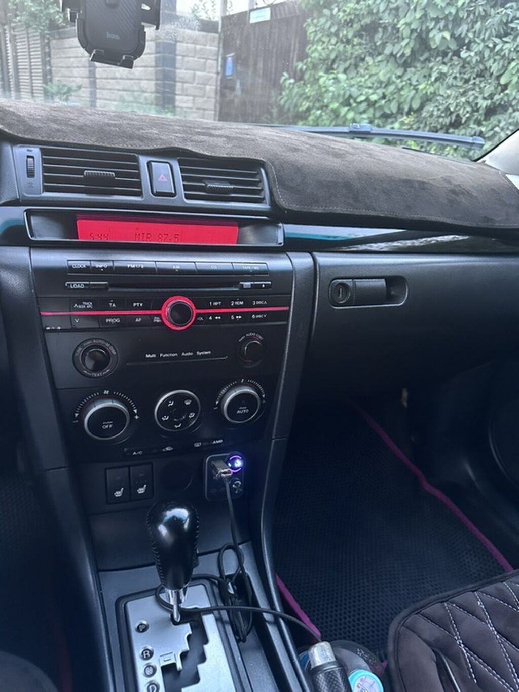 Mazda 3: 2004 г., 1.6 л, Автомат, Бензин, Хэтчбэк: фото 5