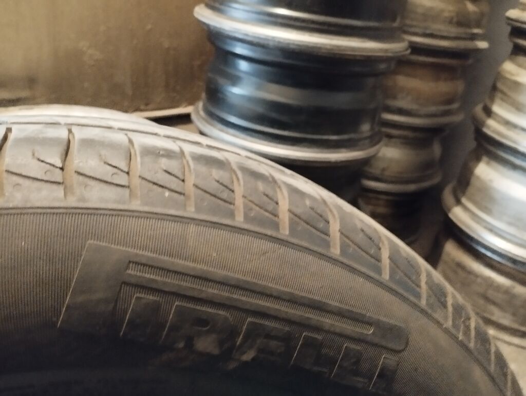Шины 205 / 65 / R 15, Лето, Б/у, 1 шт, Легковые, Италия, Pirelli — фото 2