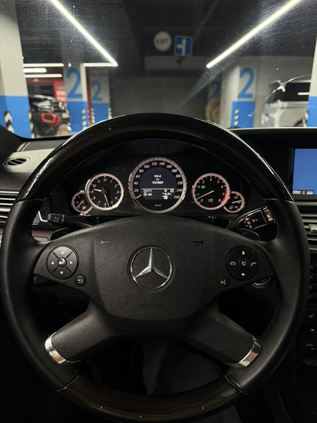 Mercedes-Benz E-Class: 2010 г., 3.5 л, Автомат, Бензин, Седан: фото 8