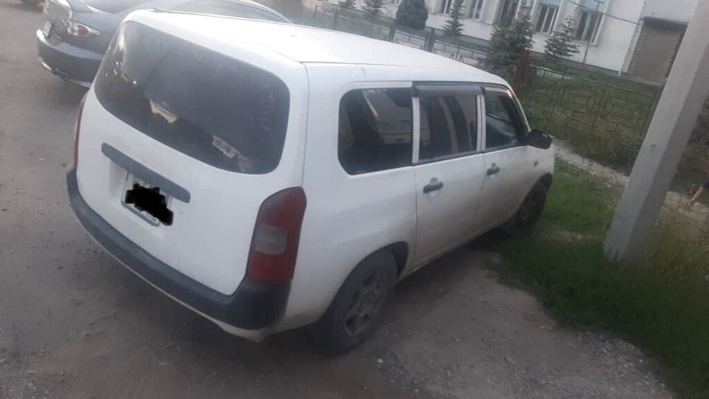 Toyota Probox 2007 г., 1.5 л, автомат, бензин: фото 3