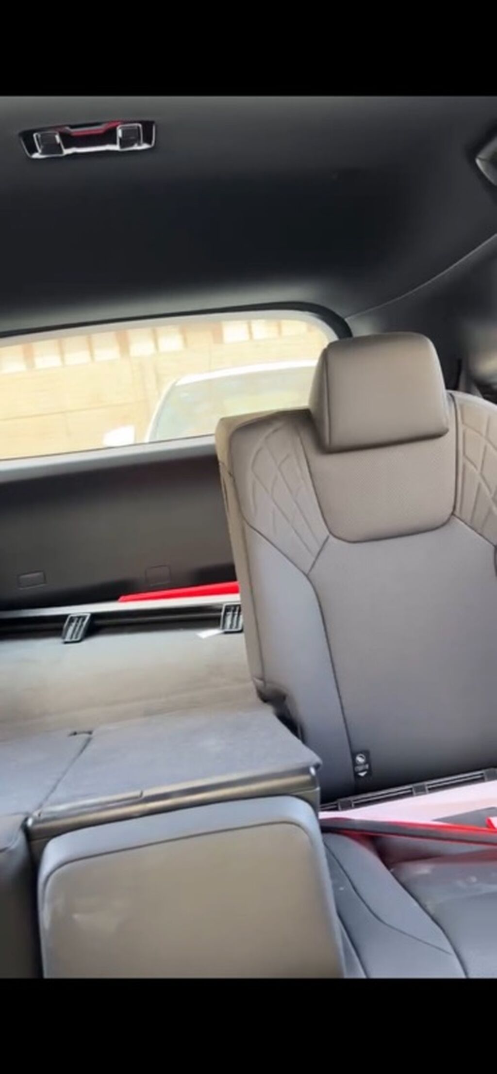 Lexus RX: 2026 г., Седан — фото 4