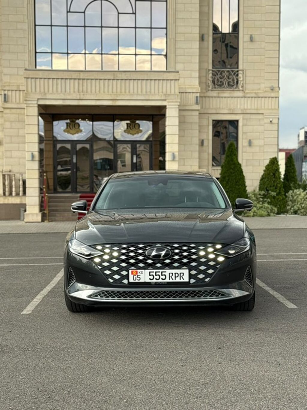Hyundai Grandeur: 2021 г., 2.4 л, Автомат, Гибрид, Седан: фото 6