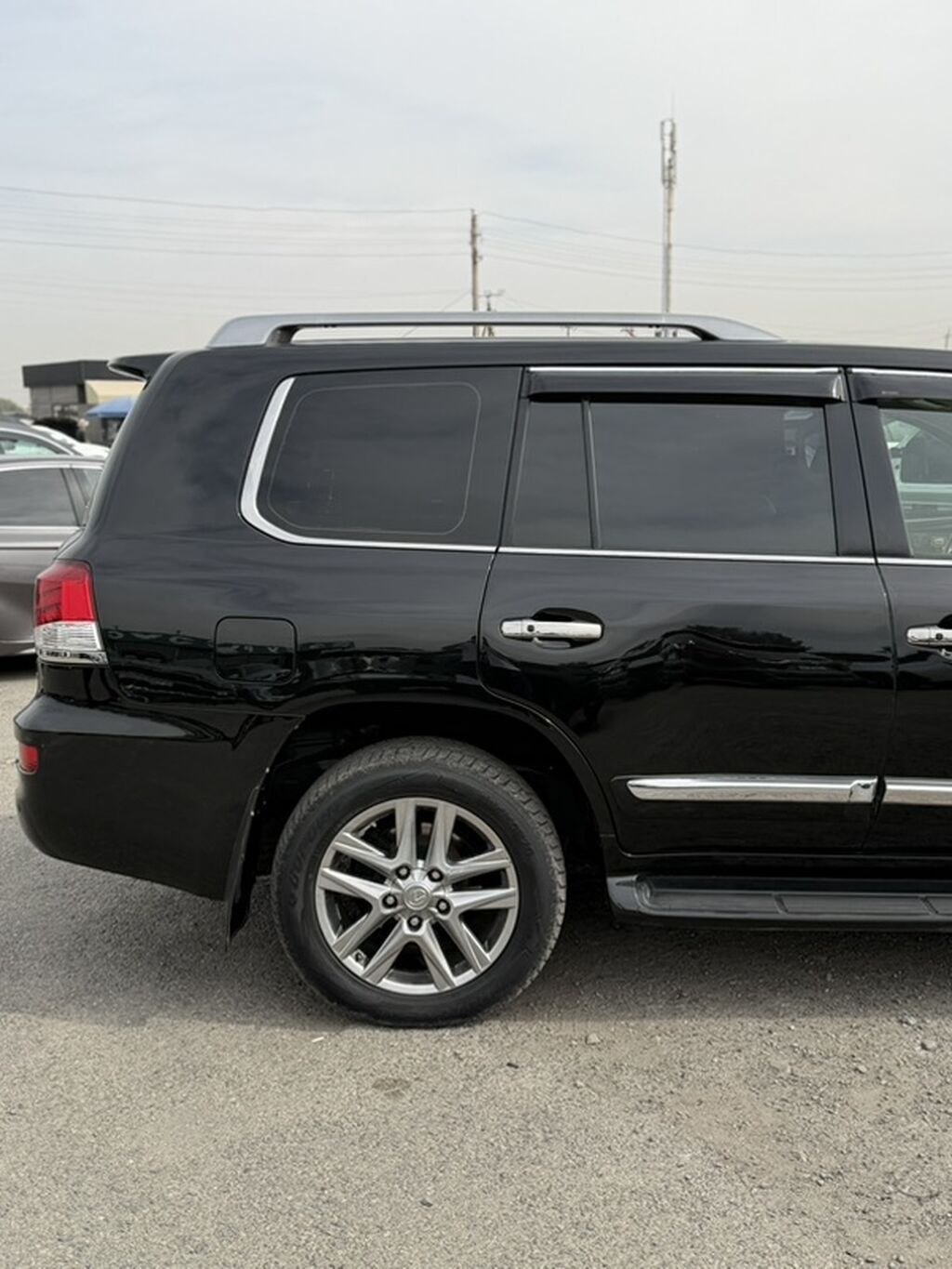 Lexus LX: 2013 г., 5.7 л, Автомат, Бензин, Внедорожник: фото 5