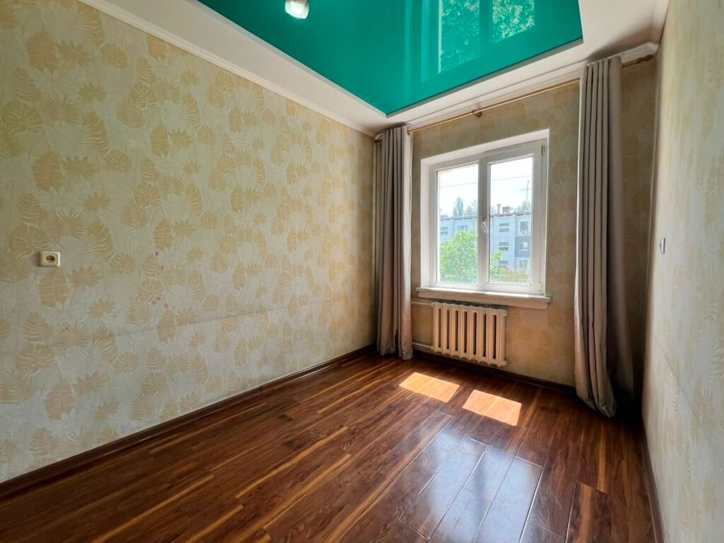 3 комнаты, 69 м², Асанбай мкр 105 серия, 4 этаж, Косметический ремонт: фото 3