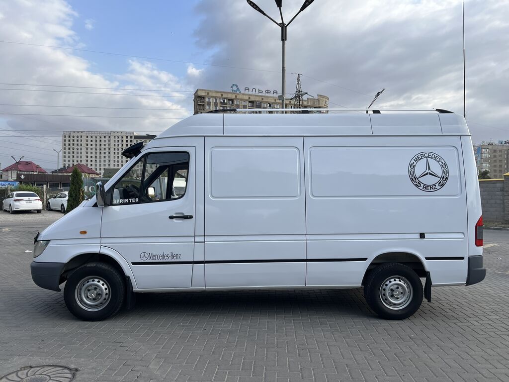 Mercedes-Benz Спринтер: 2004 г., 2.2 л, Механика, Дизель, Фургон: фото 4