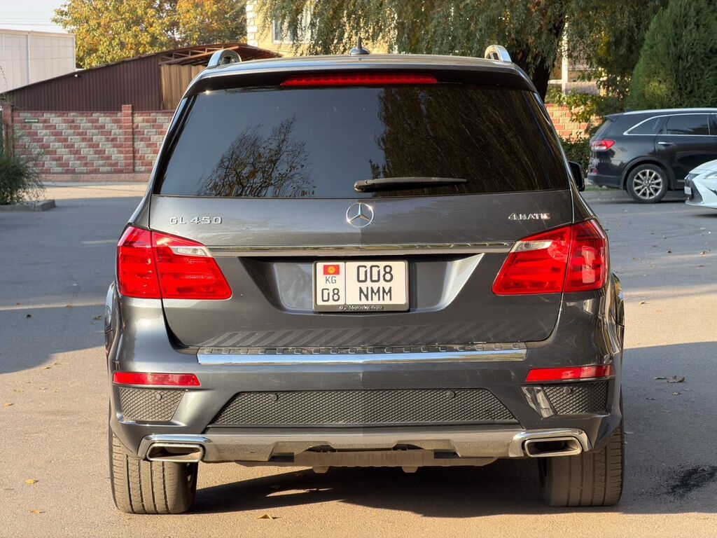 Mercedes-Benz GL-Class: 2015 г., 3 л, Автомат, Бензин, Внедорожник: фото 3