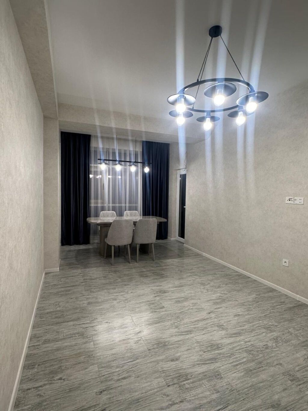 3 otaqlı, 115 kv. m