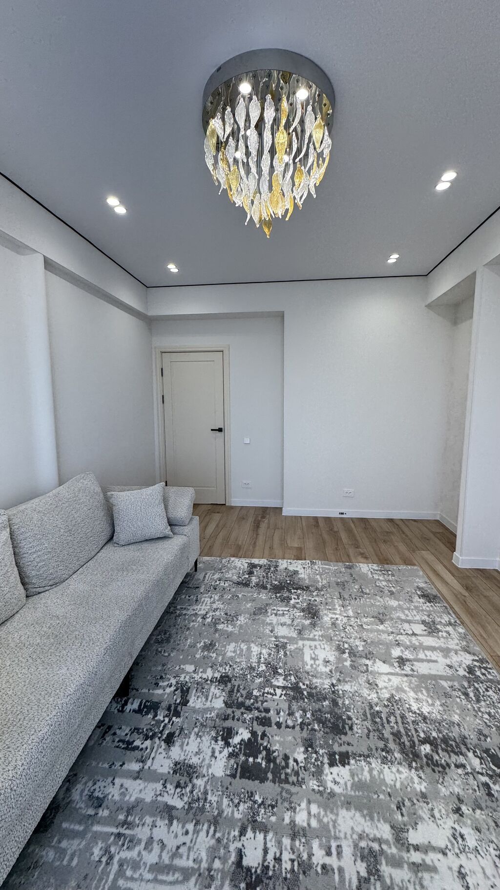 2 комнаты, 64 м², Кок-Жар ж/м Элитка, 13 этаж, Дизайнерский ремонт: фото 2