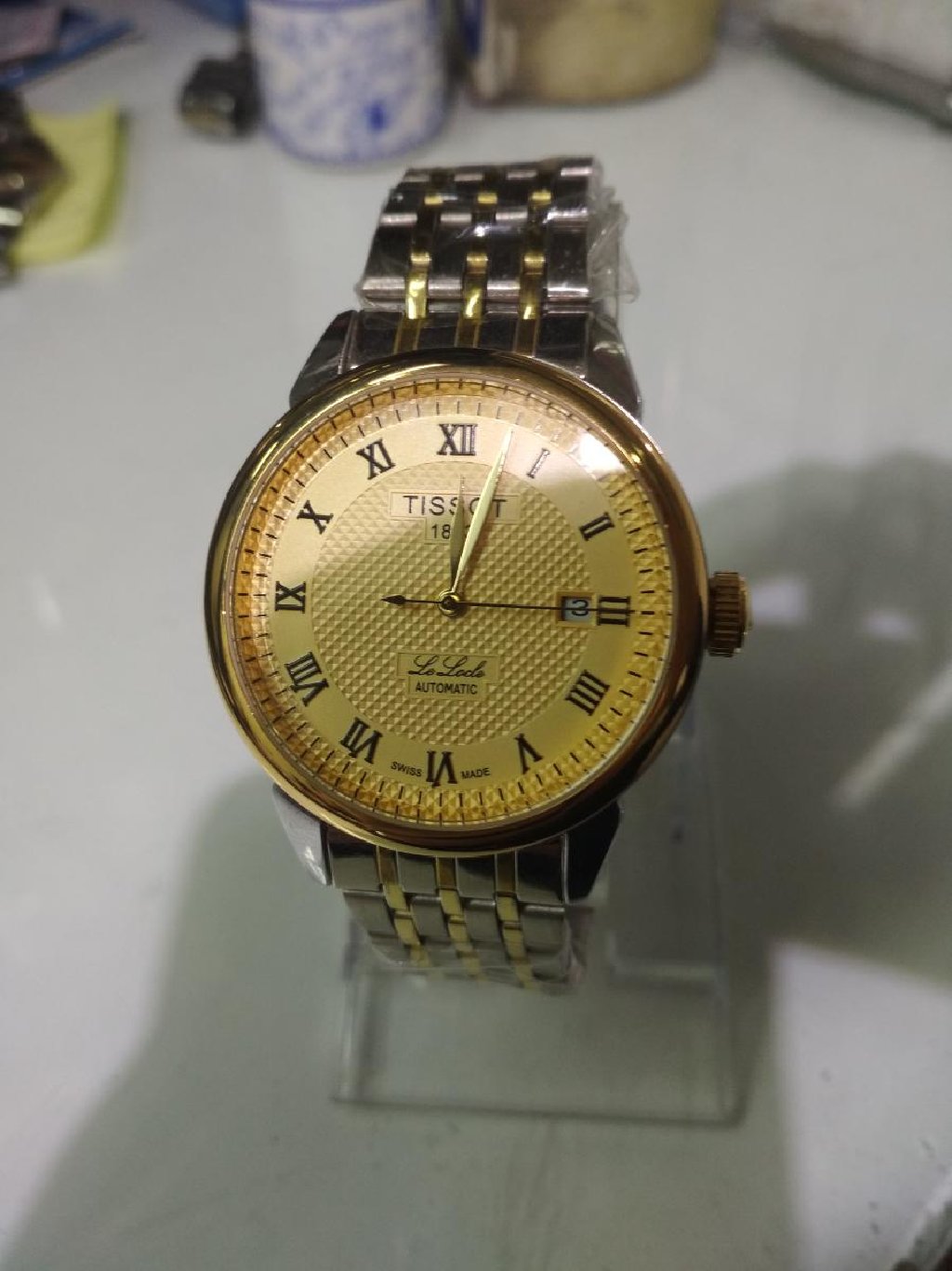 золотые omega продам часы