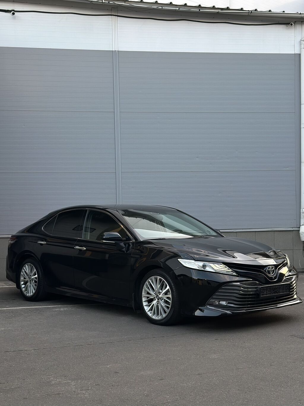 Toyota Camry: 2018 г., 3.5 л, Автомат, Бензин, Седан: фото 8