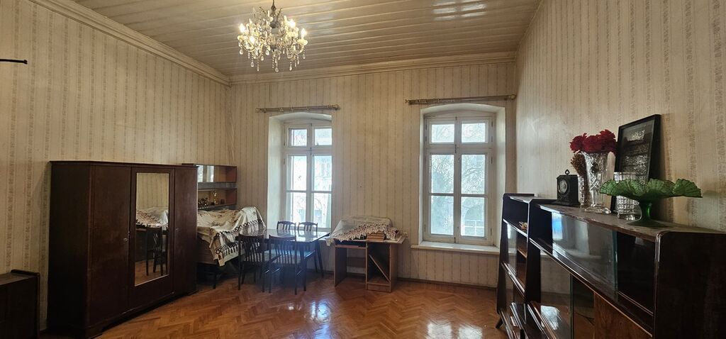 28 Mayda 3 otaqlı köhnə tikili mənzil satılır, 58 m², 220 000 AZN, şəkil 5 / 12