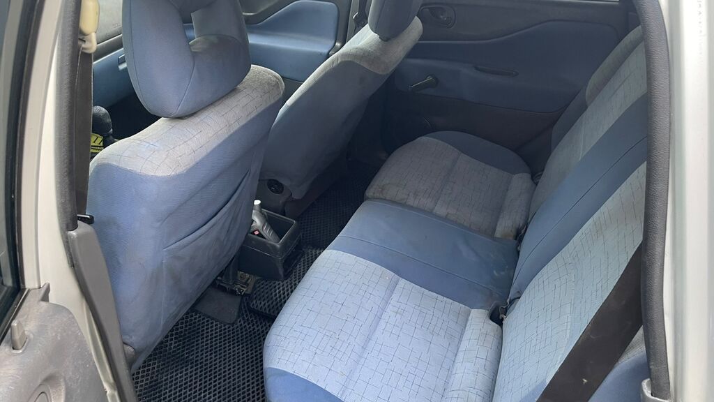 Mitsubishi Pajero Mini: 2002 г., 1.6 л, Механика, Бензин, Внедорожник: фото 4