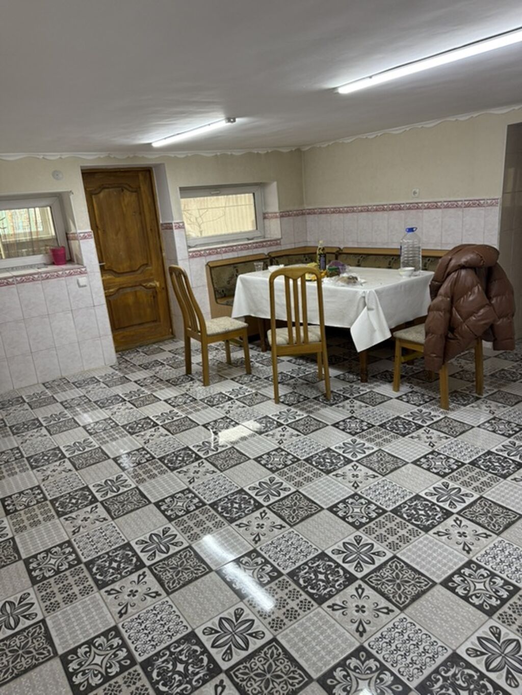 300 м², 8 комнат, Утепленный, Теплый пол, Бронированные двери