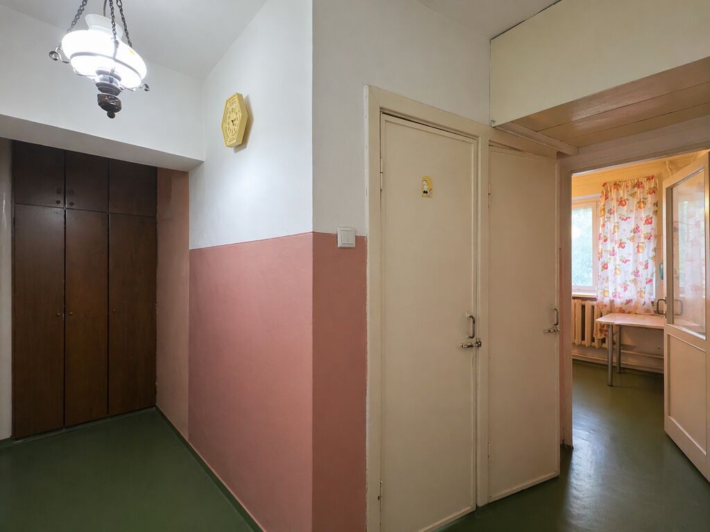 2 комнаты, 42 м², Индивидуалка, 1 этаж, Требуется ремонт: фото 7