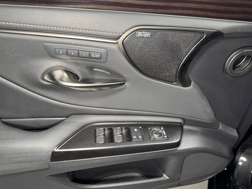 Lexus ES: 2020 г., 2.5 л, Автомат, Гибрид, Седан: фото 5