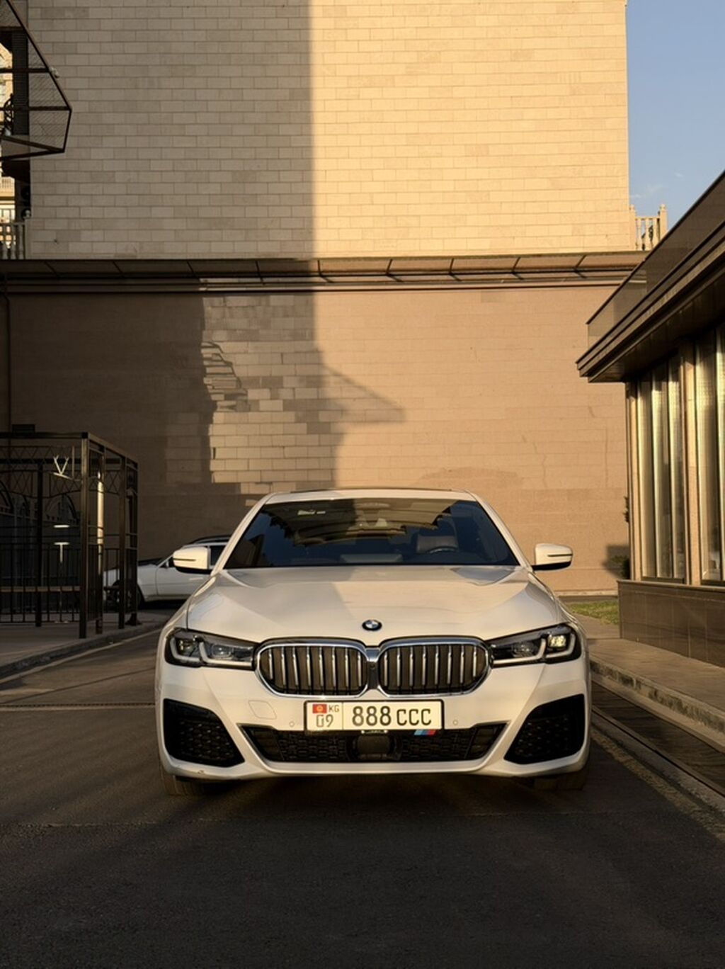 BMW 5 series: 2021 г., 2 л, Автомат, Дизель, Седан: фото 3