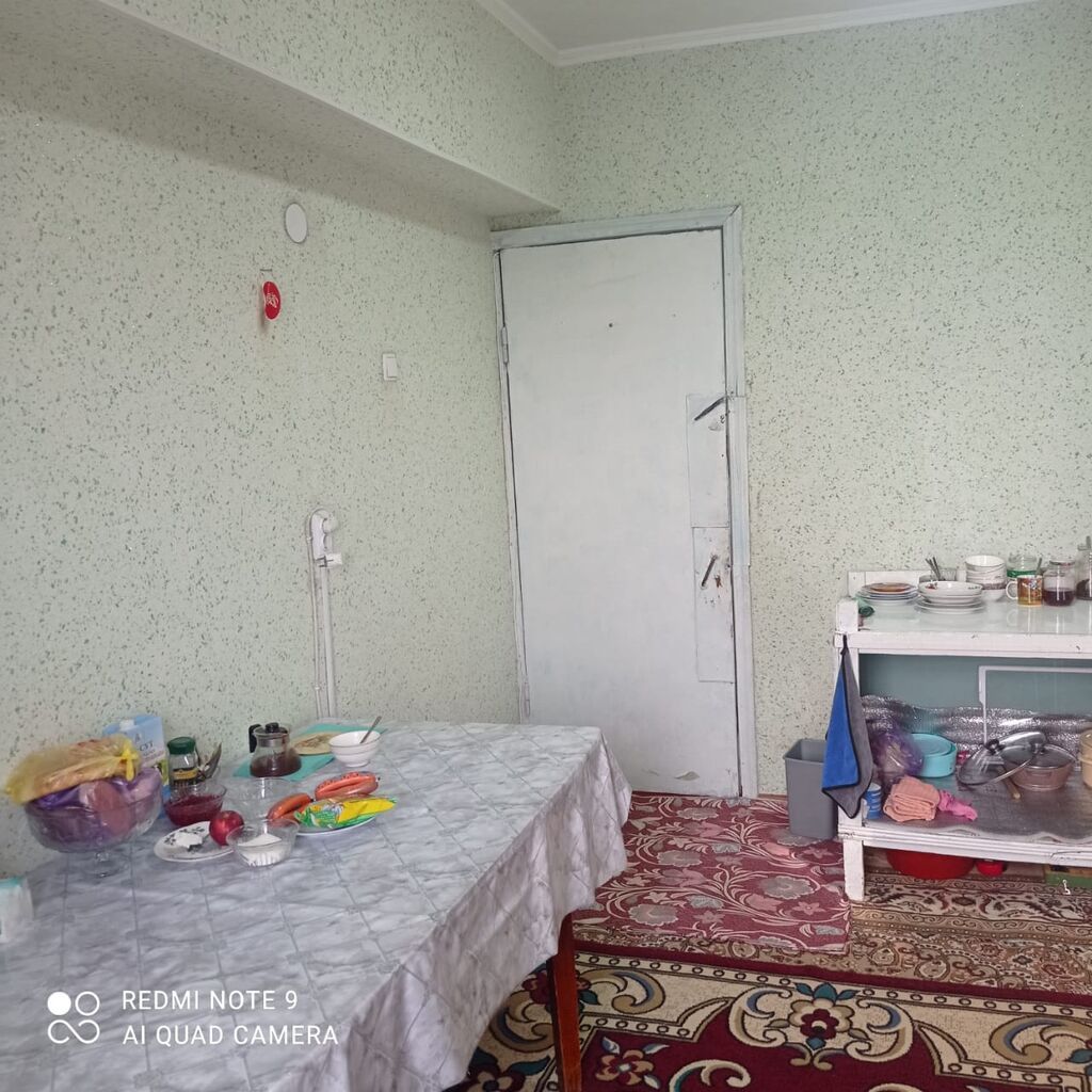 1 комната, 9 м², Индивидуалка, 3 этаж, Требуется ремонт: фото 2