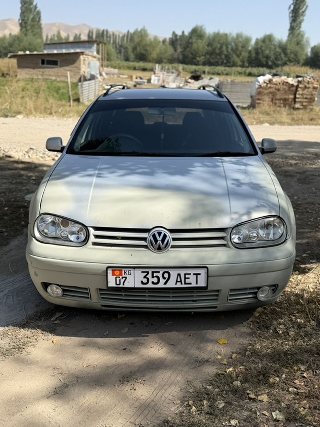Volkswagen Golf Variant: 2001 г., Автомат, Универсал: фото 2
