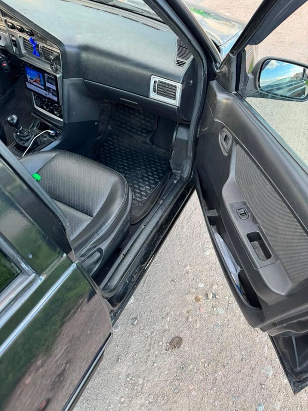 Daewoo Nexia: 2010 г., 1.6 л, Механика, Бензин, Седан: фото 5
