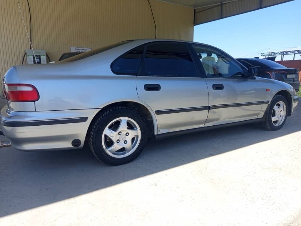 Honda Accord: 1997 г., 2 л, Механика, Бензин, Седан: фото 5