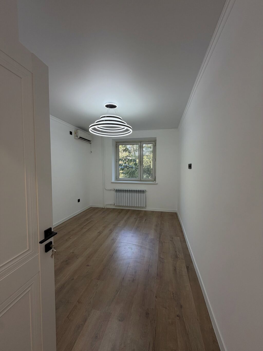 4 комнаты, 90 м², Индивидуалка, 2 этаж, Евроремонт: фото 8