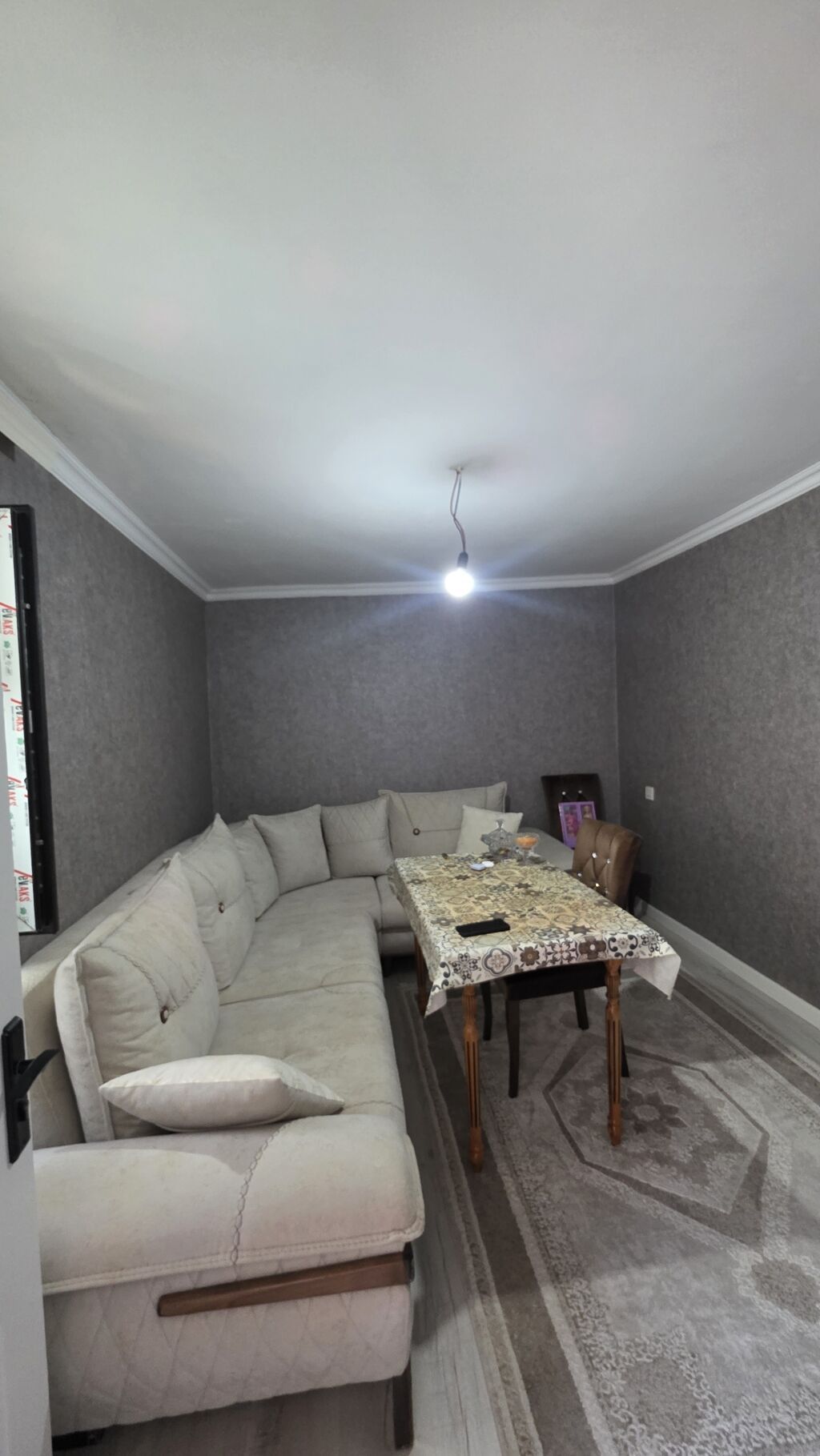 Sabunçu qəs. 4 otaqlı, 80 kv. m