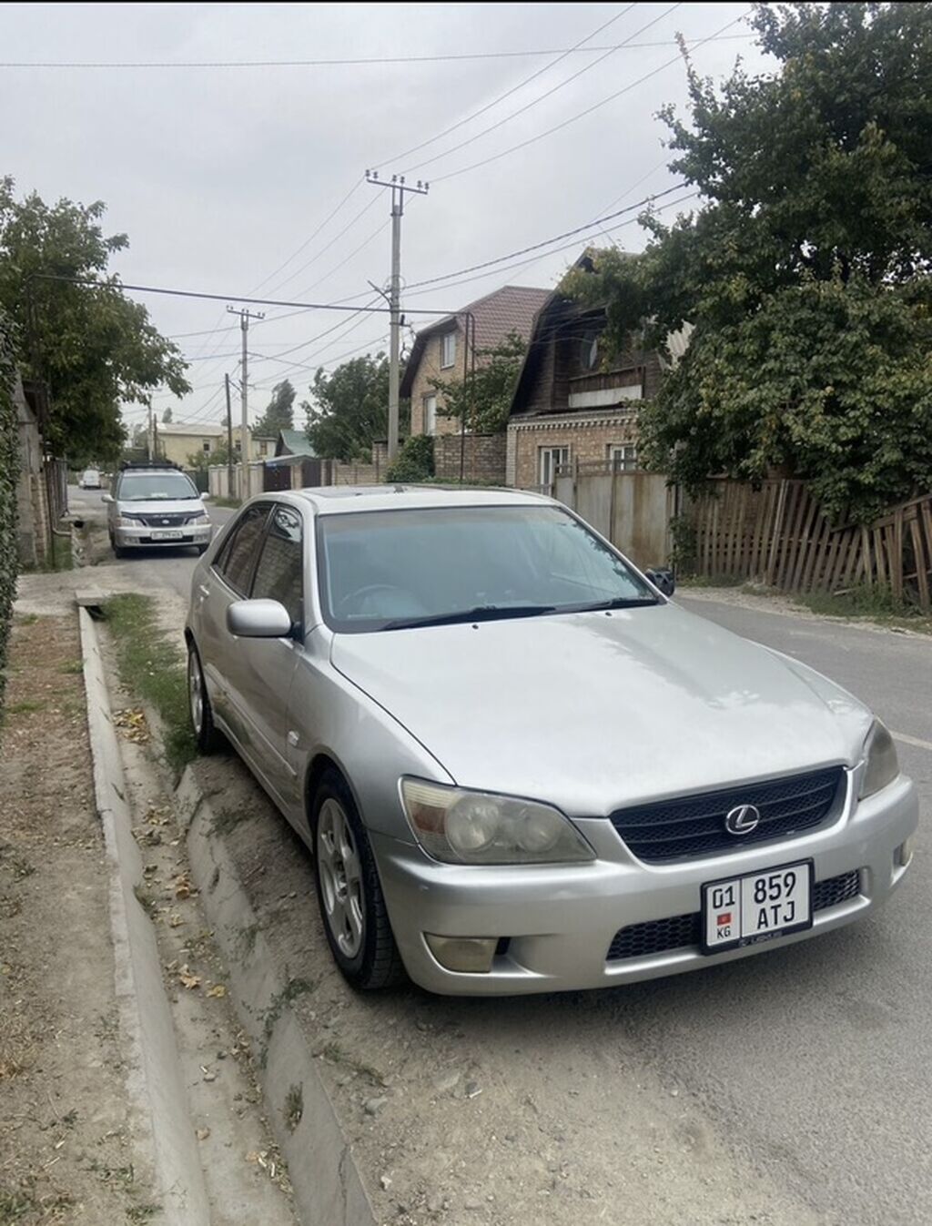 Lexus IS: 2001 г., Автомат, Бензин, Седан: фото 5