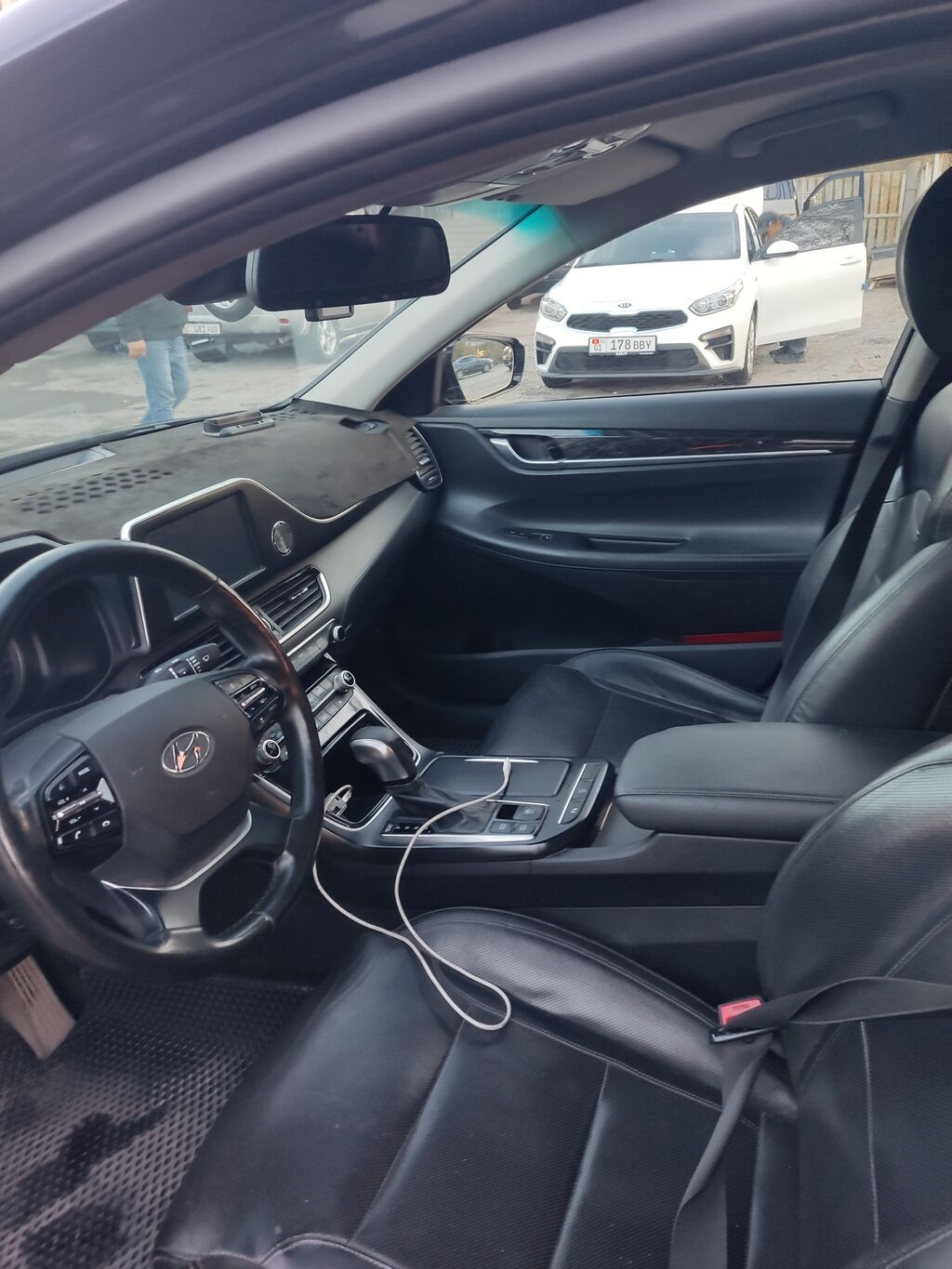 Hyundai Grandeur: 2019 г., 2.4 л, Автомат, Бензин, Седан: фото 6