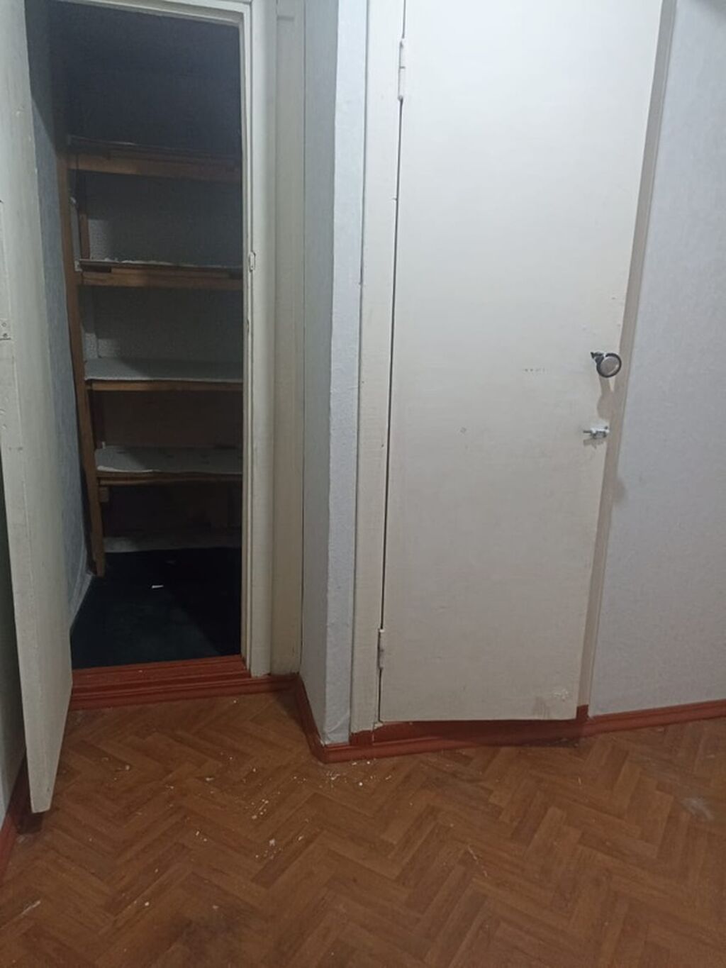 Сдается 1-комнатная квартира с изолированной кухней и лоджией: фото 8