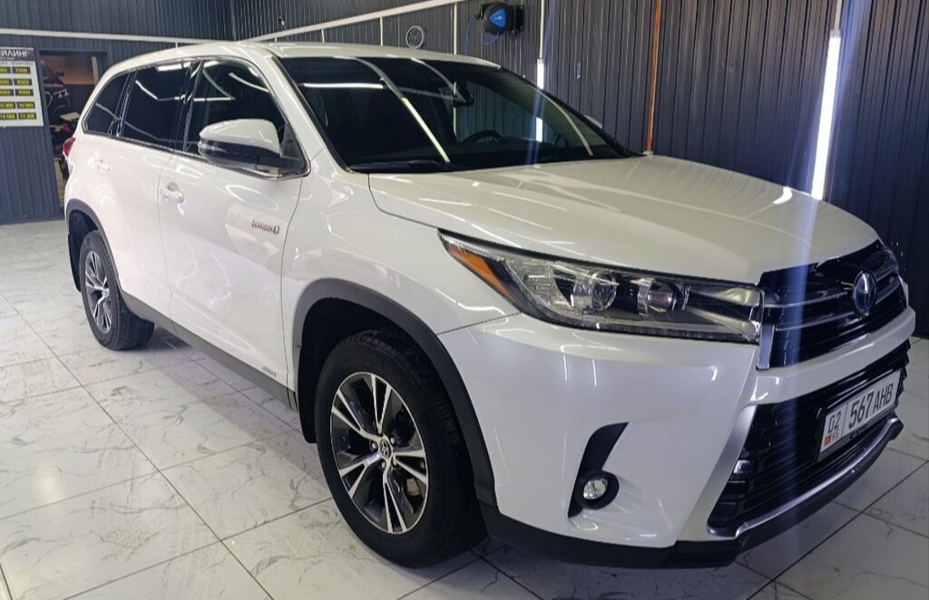 Toyota Highlander: 2019 г., 3.5 л, Автомат, Гибрид, Кроссовер: фото 3