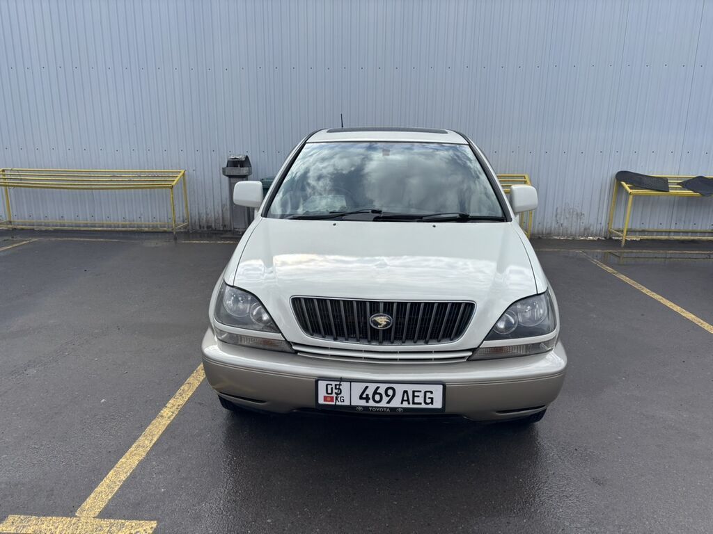 Toyota Harrier: 1998 г., 3 л, Автомат, Бензин, Кроссовер: фото 4