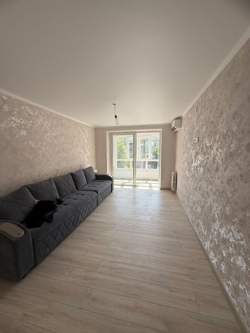 2 комнаты, 46 м², Аламедин-1 мкр 104 серия, 5 этаж, Евроремонт: фото 3