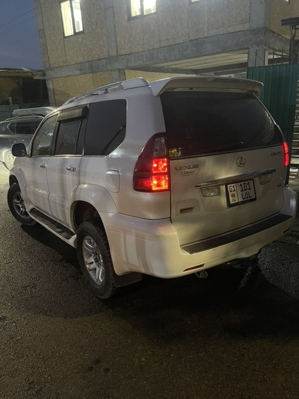 Lexus GX: 2008 г., 4.7 л, Автомат, Газ, Внедорожник: фото 2