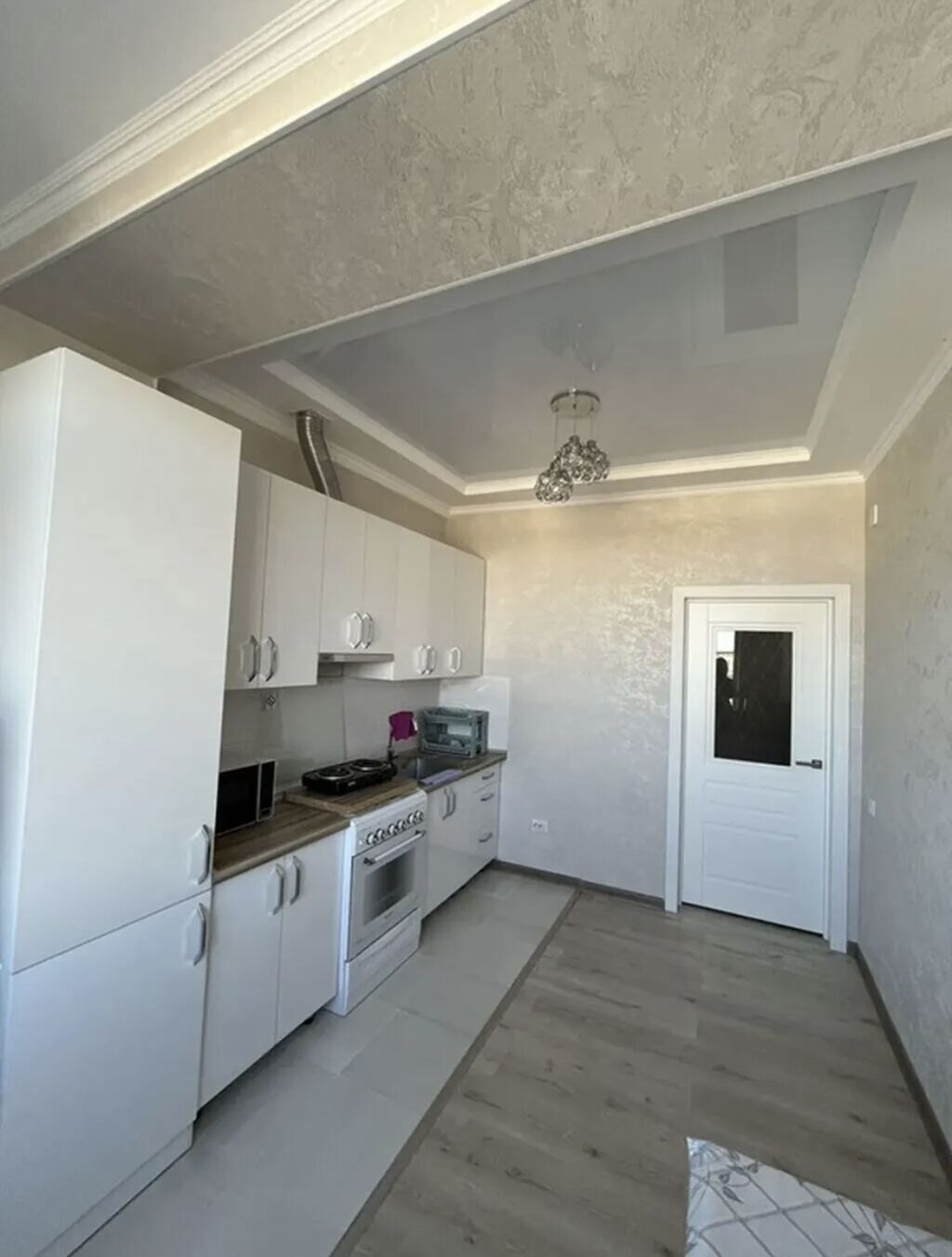 2 комнаты, 75 м², Элитка, 6 этаж, Евроремонт: фото 2