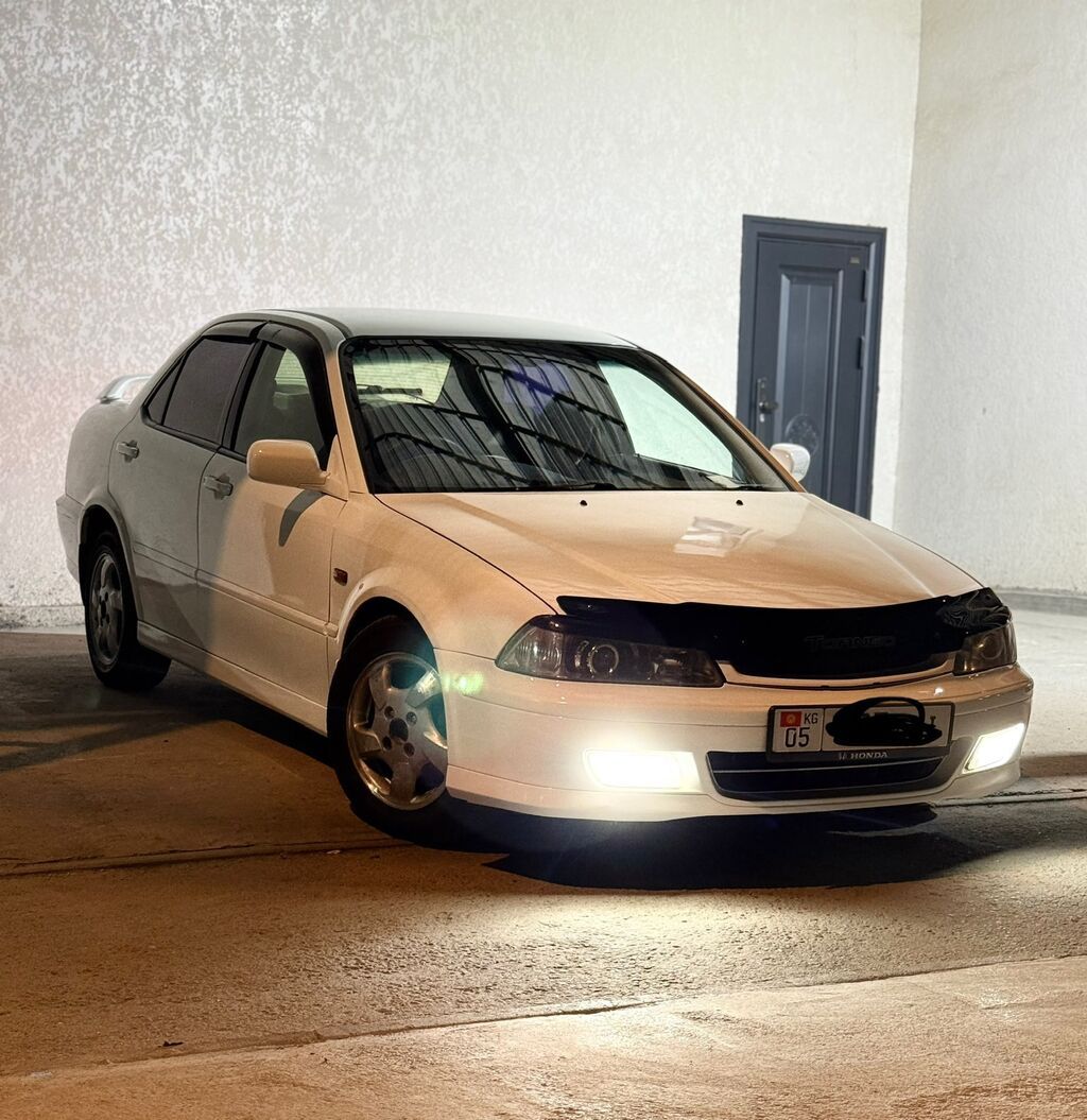 Honda Torneo: 2000 г., 2 л, Автомат, Бензин, Седан: фото 1