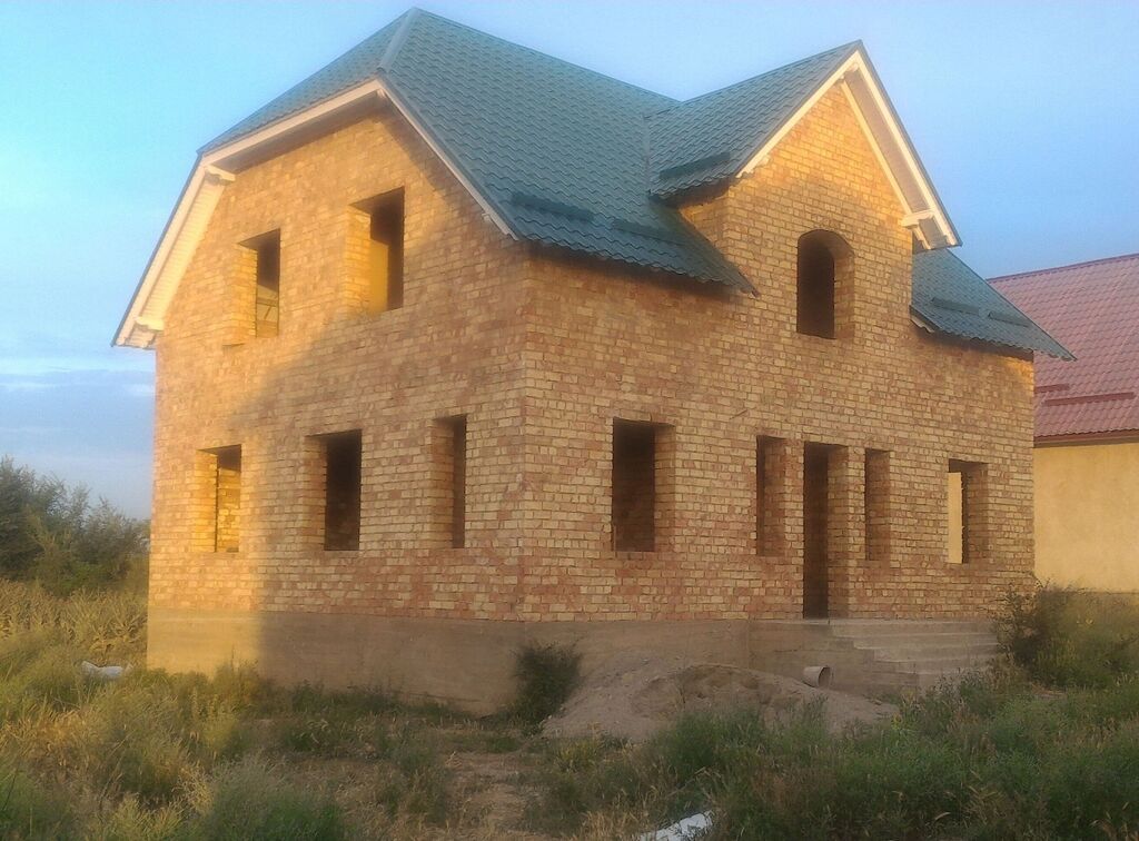 4 комнаты, 150 м², 5 соток, Бишкек, Собственник