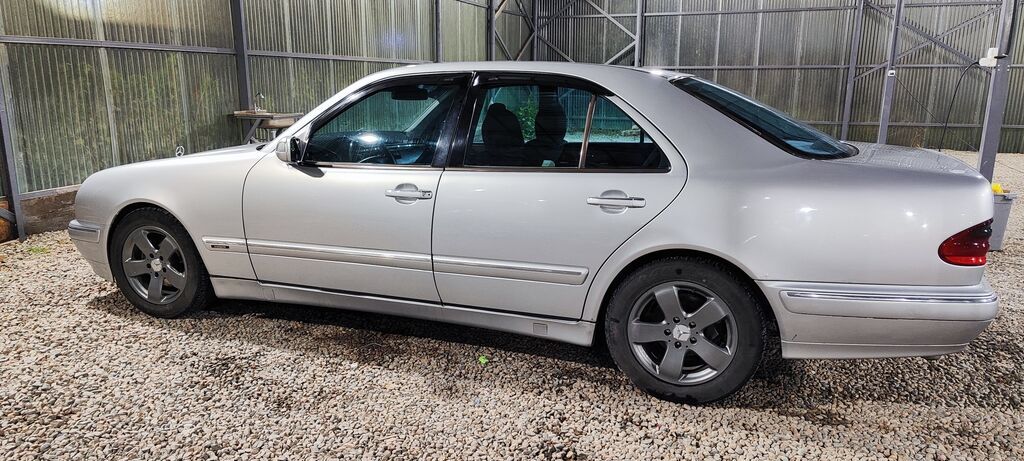Mercedes-Benz E-Class: 1999 г., 2.2 л, Автомат, Бензин, Седан: фото 6