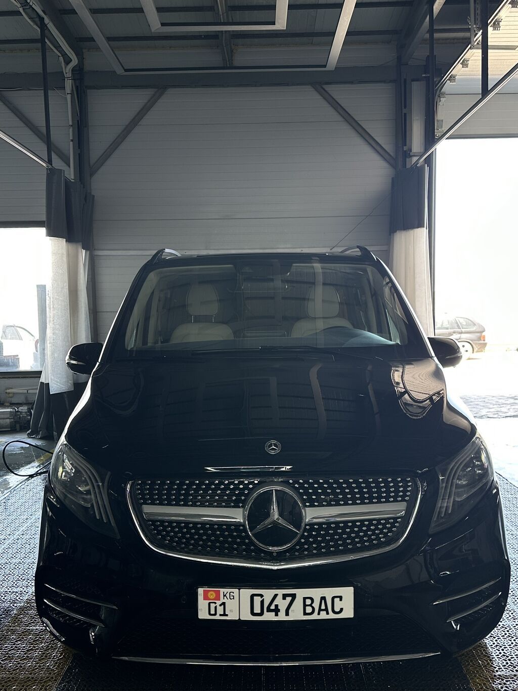 Mercedes-Benz V-Class: 2020 г., 2 л, Автомат, Бензин, Минивэн: фото 3