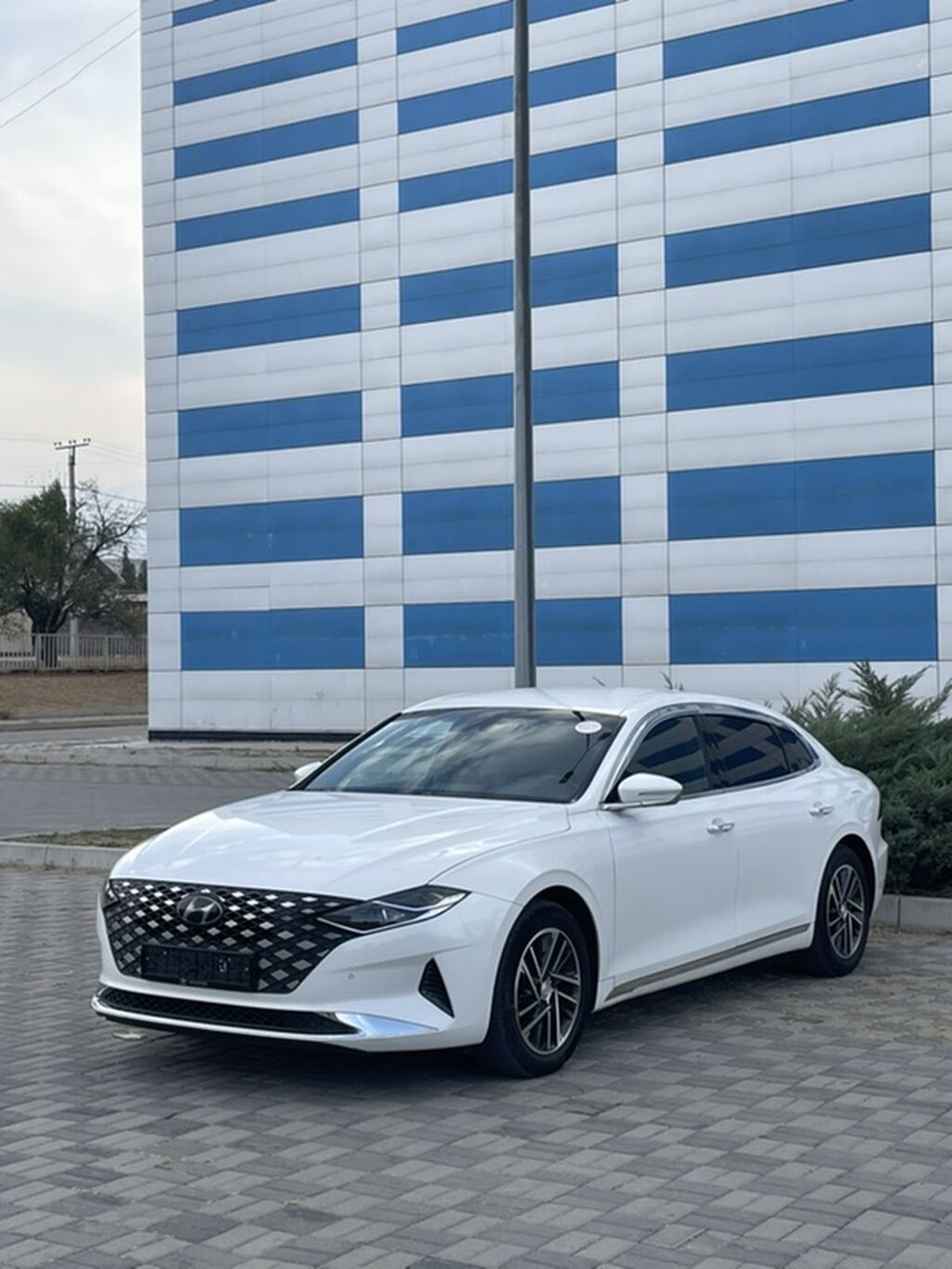 Hyundai Grandeur: 2020 г., 3 л, Автомат, Газ, Седан: фото 1
