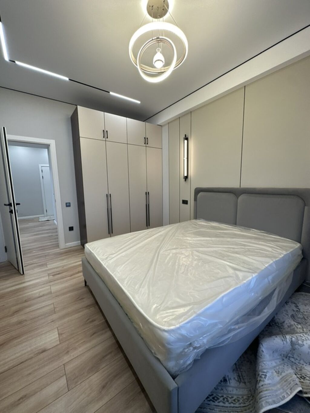 2 комнаты, 76 м², Гоин Элитка, 9 этаж, Дизайнерский ремонт: фото 4