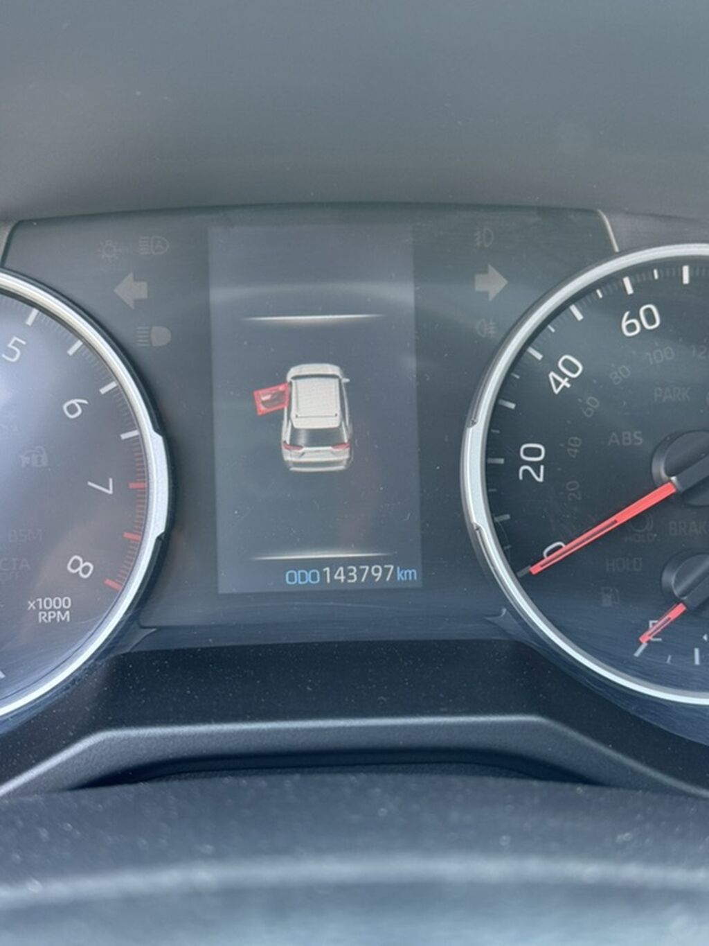 Toyota RAV4: 2019 г., 2.5 л, Автомат, Бензин, Кроссовер: фото 6