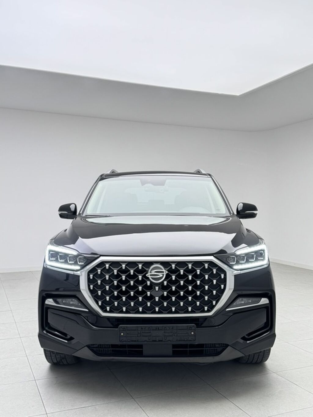 Ssangyong Rexton: 2021 г., 2.2 л, Автомат, Дизель, Кроссовер: фото 2