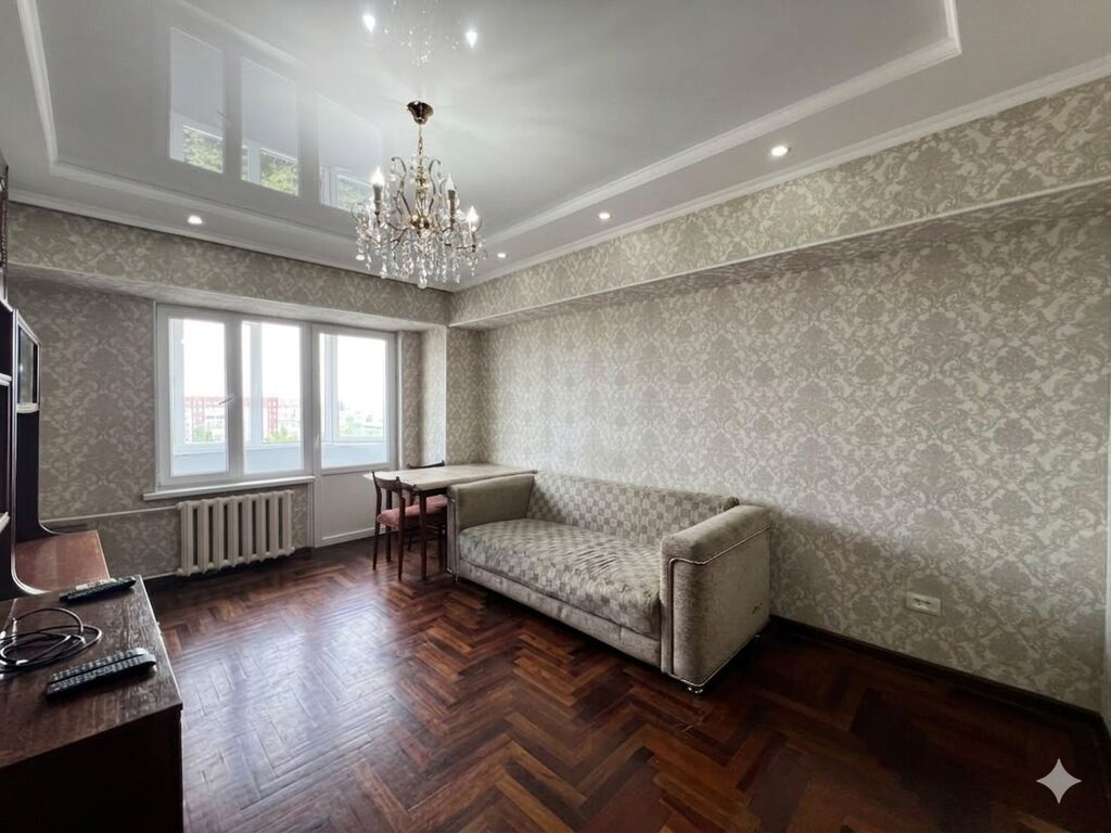 3 комнаты, 79 м², Индивидуалка, 9 этаж, Евроремонт — фото 2